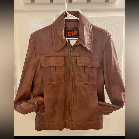 Leather jacket - Picture 2 of 2